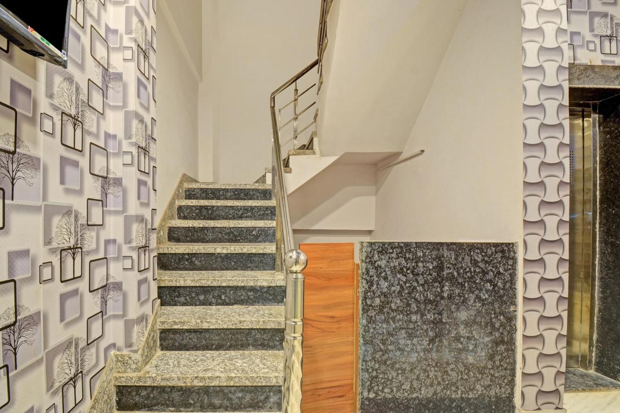 Hotel O Silver Valley Udaipur Ngoại thất bức ảnh