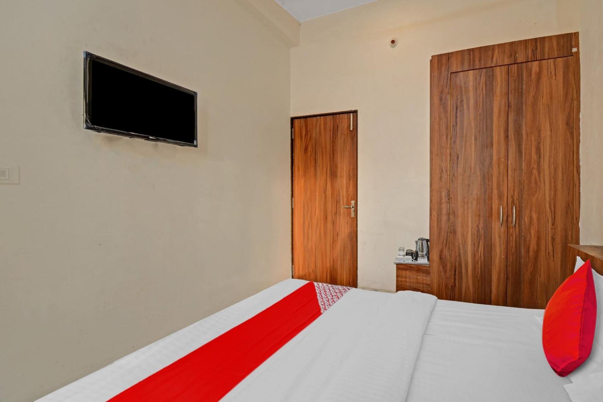 Hotel O Silver Valley Udaipur Ngoại thất bức ảnh